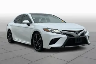 Toyota Camry 2018 XLE V6 4dr Sedán