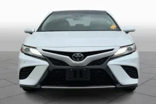 Toyota Camry 2018 XLE V6 4dr Sedán