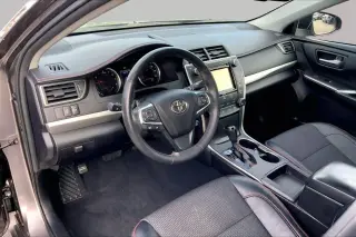 Toyota Camry 2016 SE 4p Sedan