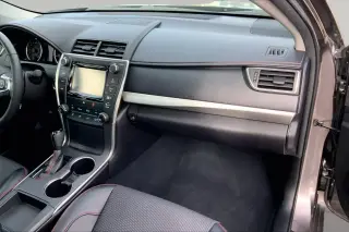 Toyota Camry 2016 SE 4p Sedan