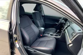Toyota Camry 2016 SE 4p Sedan