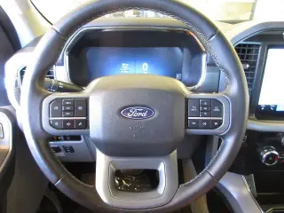Ford F-150 Lightning 2024 AWD XLT 4dr SuperCrew 5.5 ft. SB