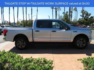 Ford F-150 Lightning 2024 AWD XLT 4dr SuperCrew 5.5 ft. SB
