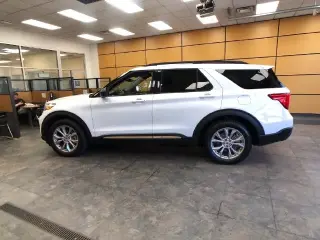 Ford Explorer 2020 AWD XLT 4dr SUV