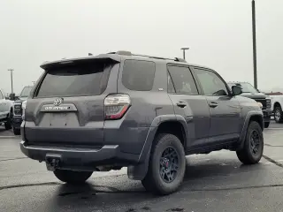 Toyota 4Runner 2019 4x4 SR5 Premium 4dr SUV