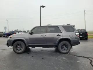 Toyota 4Runner 2019 4x4 SR5 Premium 4dr SUV