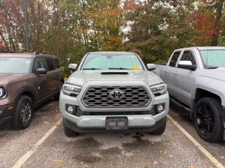 Toyota Tacoma 2023 4x4 TRD Sport 4p Doble Cabina 5.0 ft SB 6V