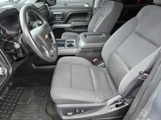 Chevrolet Silverado 1500 2017 4x2 LT 4dr Crew Cab 5.8 ft. CB