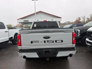 Ford F-150 2023 4x4 XLT 4p SuperCrew 5.5 ft. CB