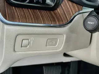 Volvo XC60 2022 tracción en todas las ruedas B5 Momentum 4p SUV