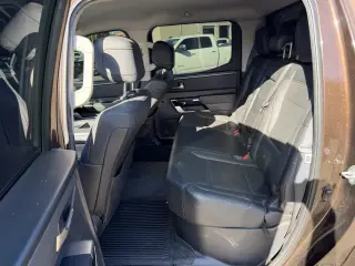 Toyota Tundra 2023 4x4 Limited 4dr CrewMax Cab Pickup SB