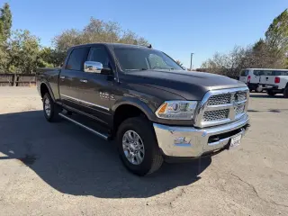 Ram 2500 2018 4x4 Laramie 4dr Crew Cab 6.3 ft. SB Pickup