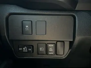 Toyota Tacoma 2021 4x2 TRD Sport 4p Doble Cab 5.0 ft CB Limpio CARFAX. Limpio CARFAX. RWD Automático de 6 velocidades 3.5L V6 Magnético Metálico 278cv LEV3-ULEV70 24V PDI DOHC de llegada reciente!