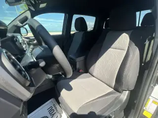 Toyota Tacoma 2021 4x2 TRD Sport 4p Doble Cab 5.0 ft CB Limpio CARFAX. Limpio CARFAX. RWD Automático de 6 velocidades 3.5L V6 Magnético Metálico 278cv LEV3-ULEV70 24V PDI DOHC de llegada reciente!