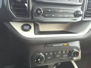 Ford Bronco Sport 2023 tracción en todas las ruedas Heritage 4p SUV