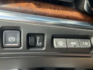 Cadillac XT5 2024 Premium Luxury 4dr SUV