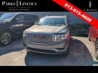 GMC Acadia 2019 Denali 4p SUV