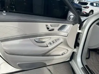 Clase S Mercedes-Benz 2017 AWD AMG S 63 4MATIC 4p Sedan