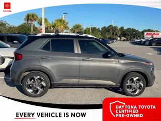 Hyundai VENUE 2025 Limited 4dr Crossover