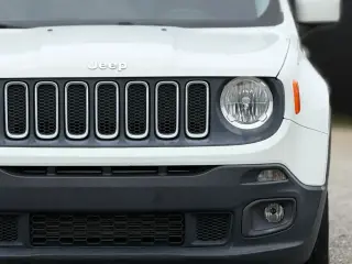 Jeep Renegade 2017 Latitude 4dr SUV