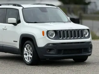 Jeep Renegade 2017 Latitude 4dr SUV