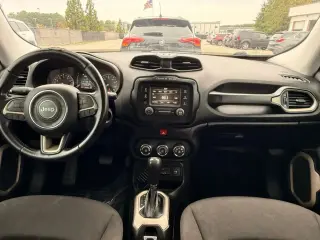 Jeep Renegade 2017 Latitude 4dr SUV