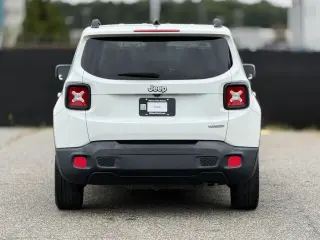 Jeep Renegade 2017 Latitude 4dr SUV