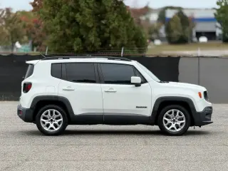 Jeep Renegade 2017 Latitude 4dr SUV
