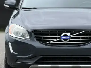 Volvo XC60 2015 AWD T5 Premier 4dr SUV (lanzamiento a mitad de año)