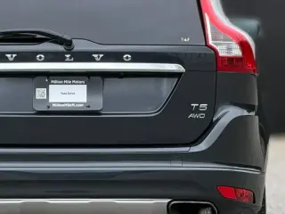 Volvo XC60 2015 AWD T5 Premier 4dr SUV (lanzamiento a mitad de año)