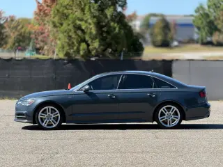 Audi A6 2016 tracción en todas las ruedas 2.0T quattro Premium Plus sedán 4puertas