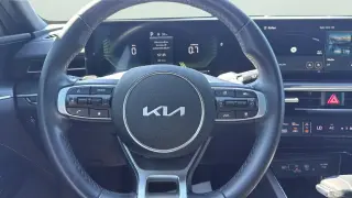 Kia K5 2025 GT 4dr Sedán