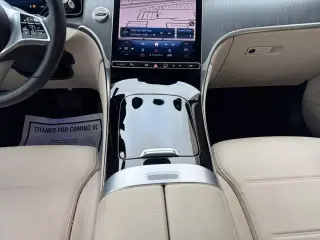 Mercedes-Benz GLC 2024 AWD GLC 300 4MATIC 4dr SUV