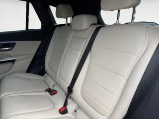 Mercedes-Benz GLC 2024 AWD GLC 300 4MATIC 4dr SUV