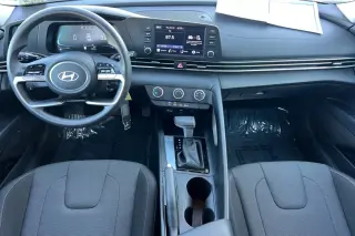 Hyundai ELANTRA 2025 SE 4dr Sedán