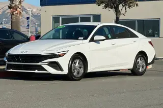 Hyundai ELANTRA 2025 SE 4dr Sedán