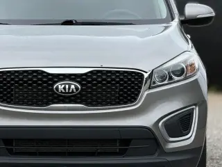 Kia Sorento 2017 AWD LX V6 4dr SUV