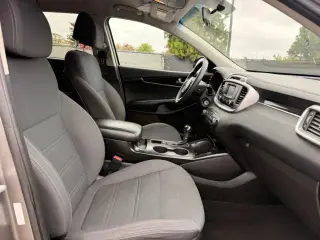 Kia Sorento 2017 AWD LX V6 4dr SUV