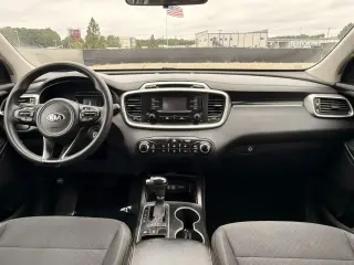 Kia Sorento 2017 AWD LX V6 4dr SUV