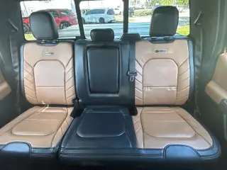 Ford F-150 2017 4x4 King Ranch 4dr SuperCrew 5.5 ft. SB