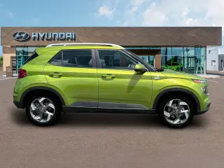 Vehiculo de Hyundai VENUE 2024 SEL 4dr Crossover