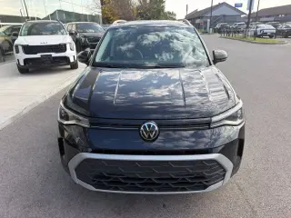 Volkswagen Taos 2025 SE 4dr SUV