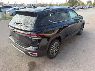 Volkswagen Taos 2025 SE 4dr SUV