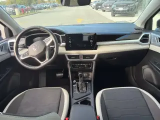 Volkswagen Taos 2025 SE 4dr SUV