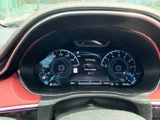 Genesis GV70 2023 AWD 2.5T Estándar 4dr SUV