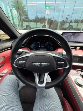 Genesis GV70 2023 AWD 2.5T Estándar 4dr SUV