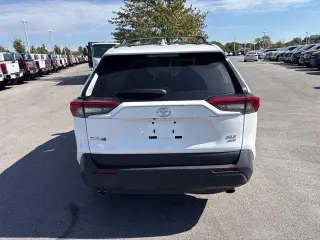 Toyota RAV4 2025 AWD XLE 4dr SUV