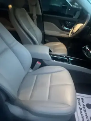 Lincoln Corsair 2024 Premiere 4dr SUV