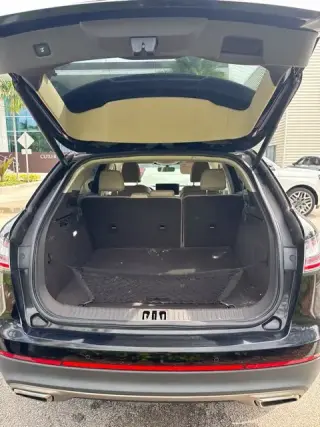 Lincoln Nautilus 2022 estándar 4DR SUV