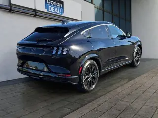 Ford Mustang Mach-E 2026 AWD Premium 4dr SUV